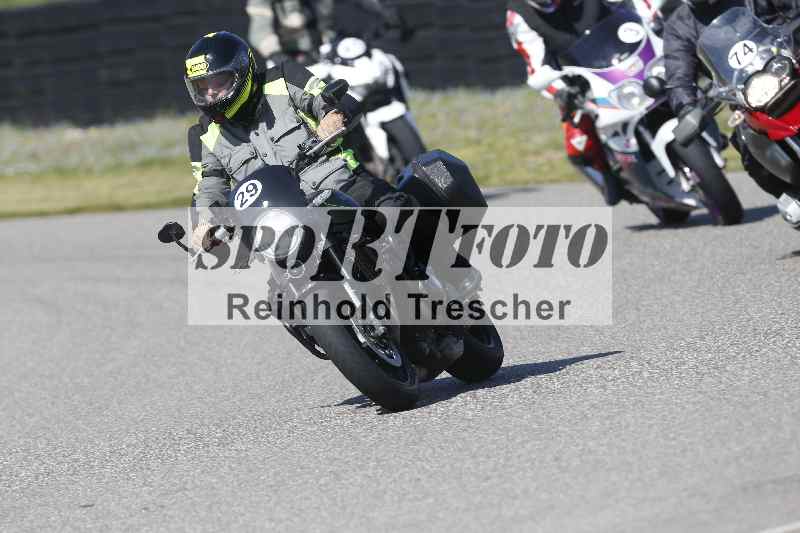 /01 02.04.2026 MAZ ADR/Gruppe gelb Gruppe gruen/29